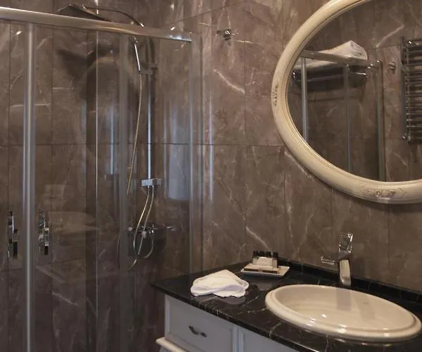 Louis Ξενοδοχείο