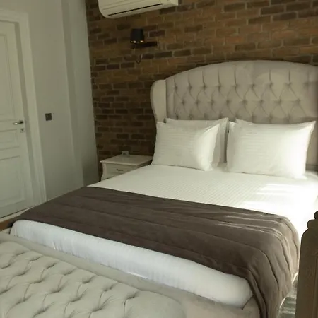 Louis 4* Istanbulská provincie