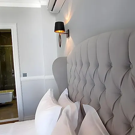 Hotel Louis 4*