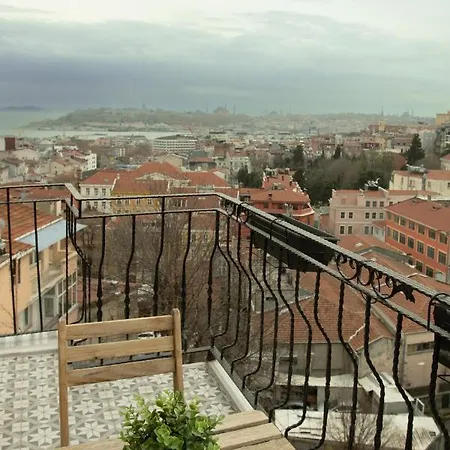 Louis 4* Istambul