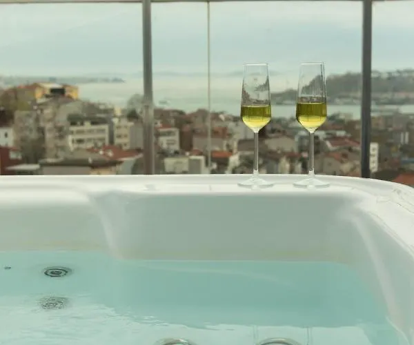 Hotel Louis Istanbul